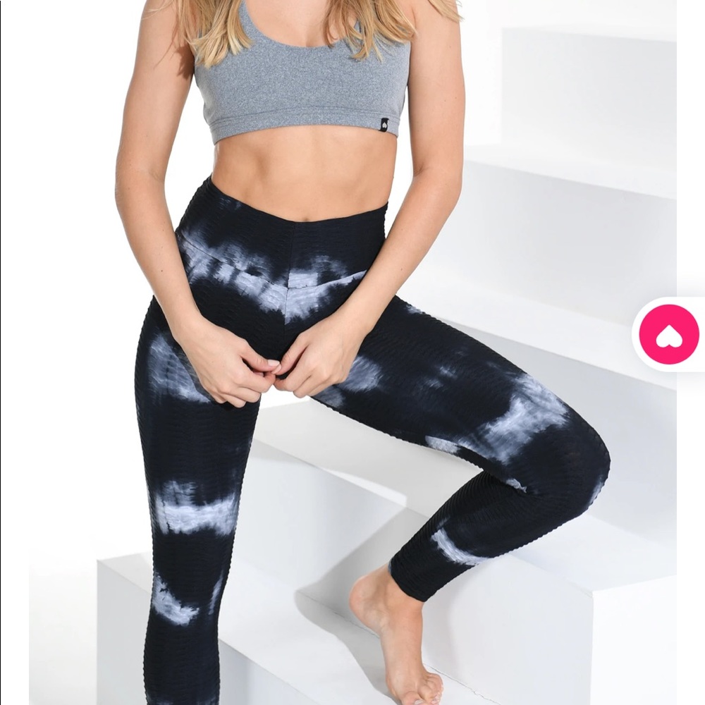 Booty By Brabants Tie Dye Leggings and Top
